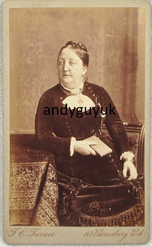 Cdv lady holding book - book, by