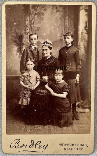 Cdv family group with - family, by
